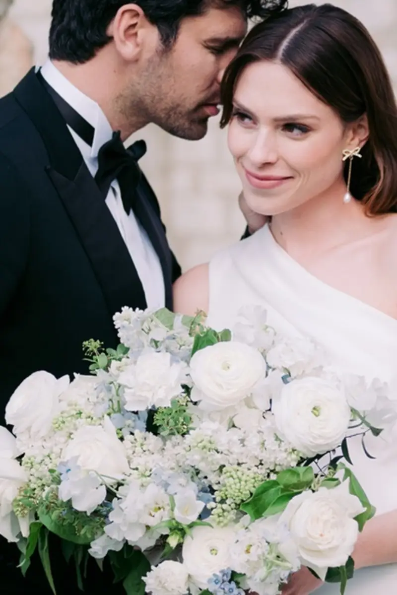 tips destination weddings