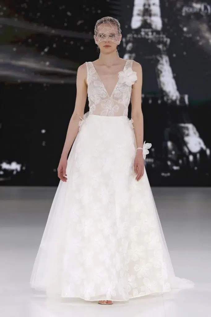 dress wedding trends 2026