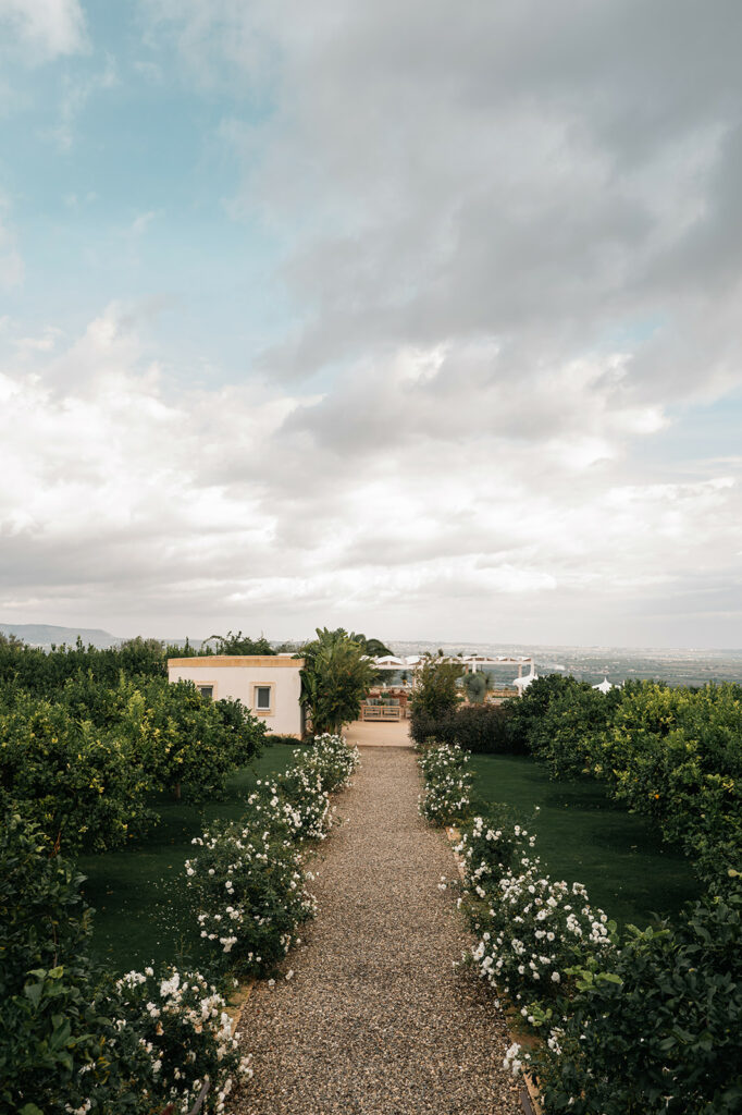 destination wedding sicily noto Tenuta Falconeri