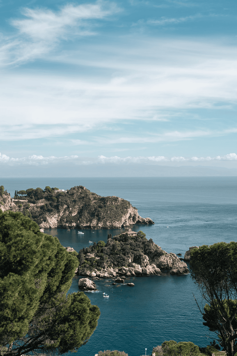 sicilian wedding venue by the sea