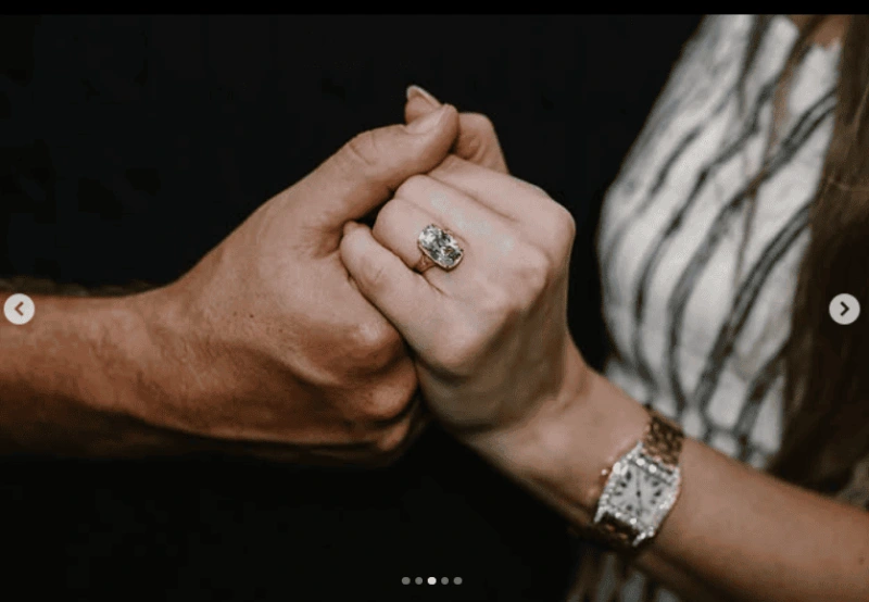 taylor swift engagement ring