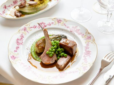 le-grand-controle-versailles-france-restaurant