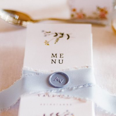 photoshoot wedding in europe cassia thomas blue decor stationary