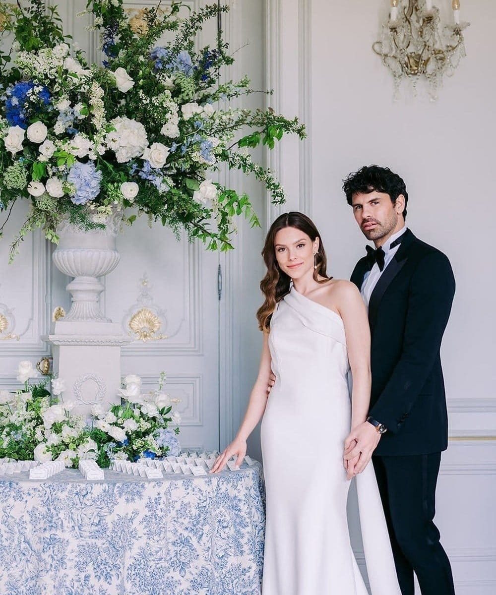 destination wedding in paris blue decor cassia thomas